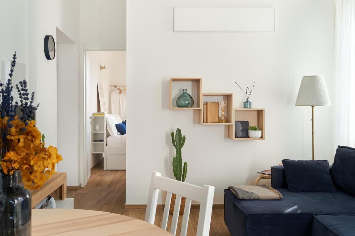 La Maison Blue, Between Portello-fiera-mico-citylife